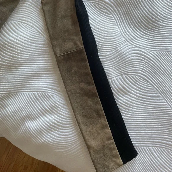 Veda Max Classic Suede Jacket - Picture 11 of 13